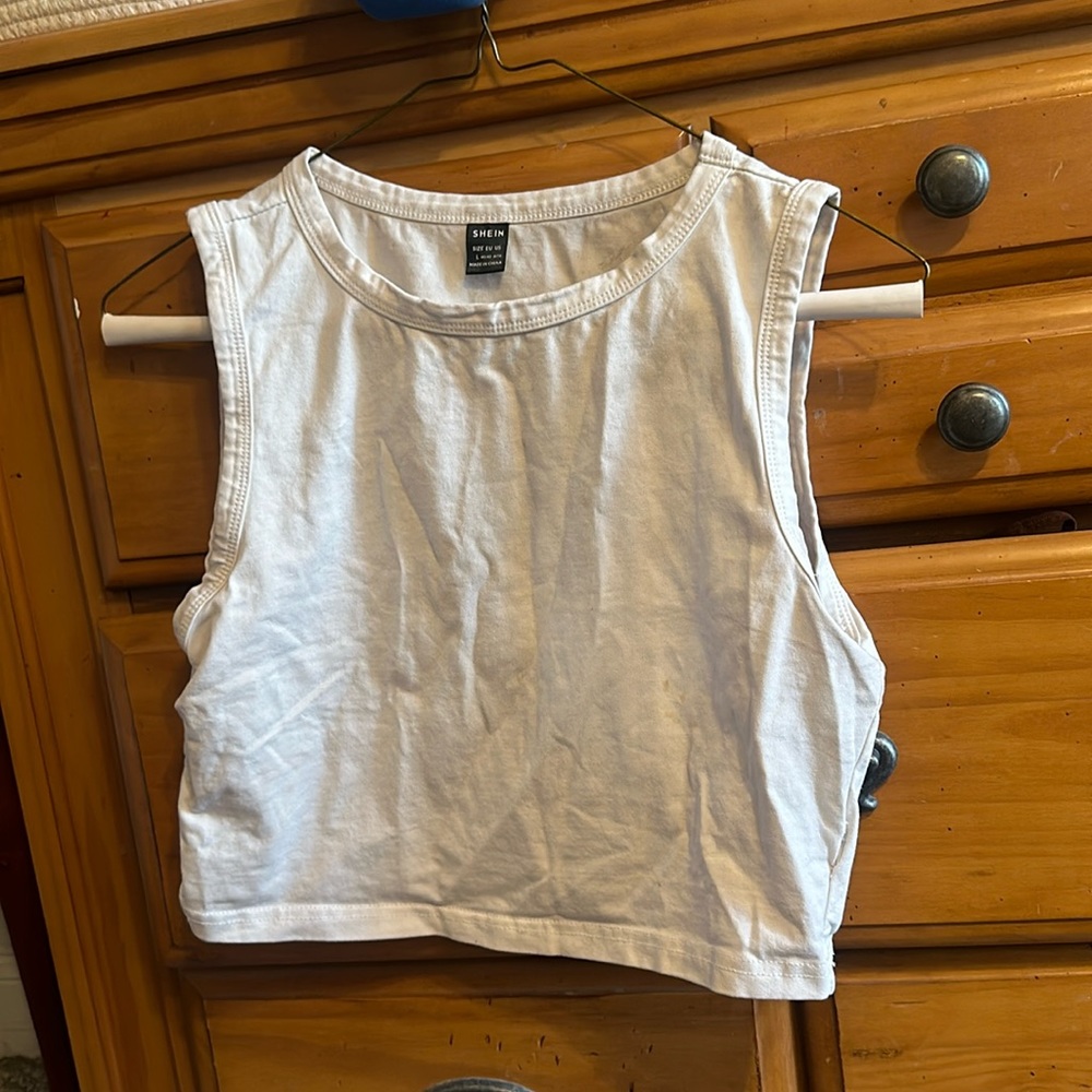 SHEIN cropped tank